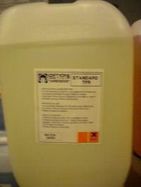Click for a bigger picture.(1X25LTR) STANDARD TFR  - for the removal of oil and grease from vehicles via pressure washer. Can be diluted between 1:40 and 1:100 depending on soiling.