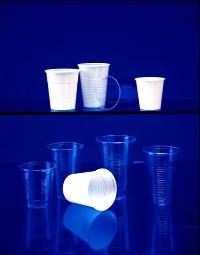 Click for a bigger picture.(1x2000) 7oz Plastic Squat Cups